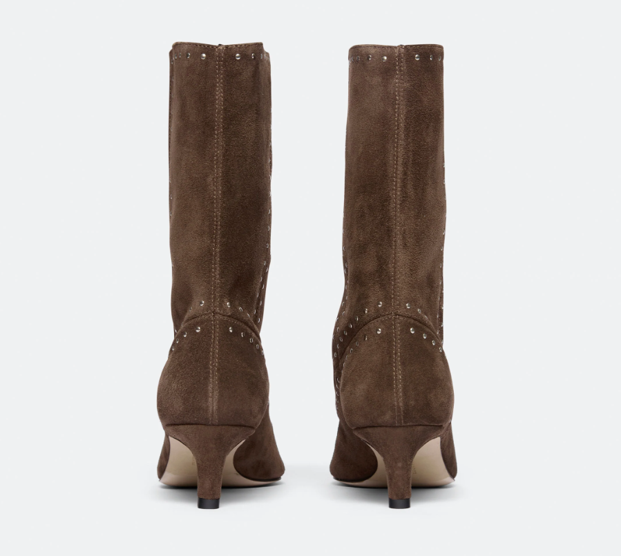 Freda Salvador Tricia