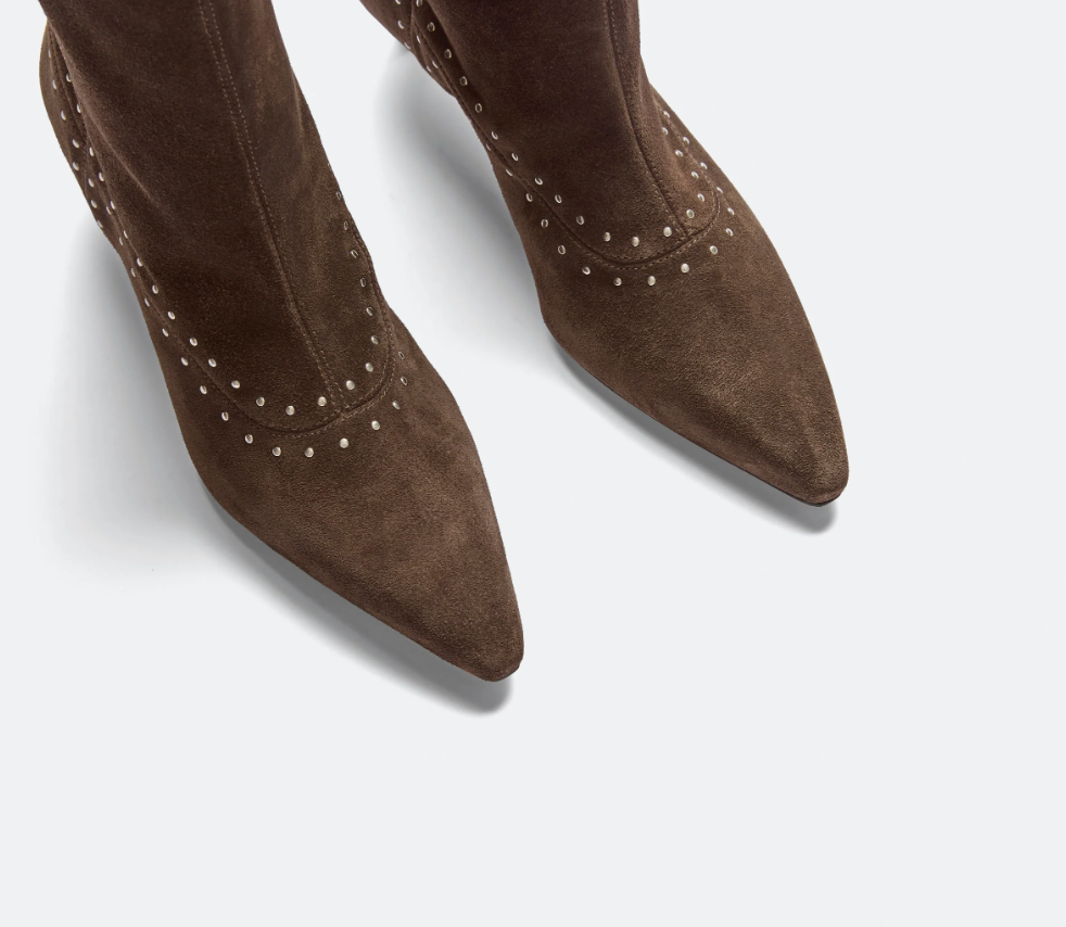 Freda Salvador Tricia