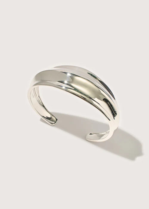 Otiumberg Wave Cuff Bracelet