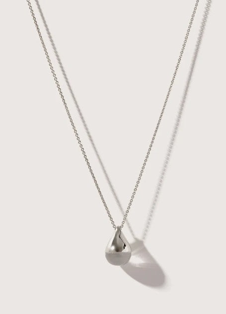 Otiumberg Silver Stilla Quartz Necklace