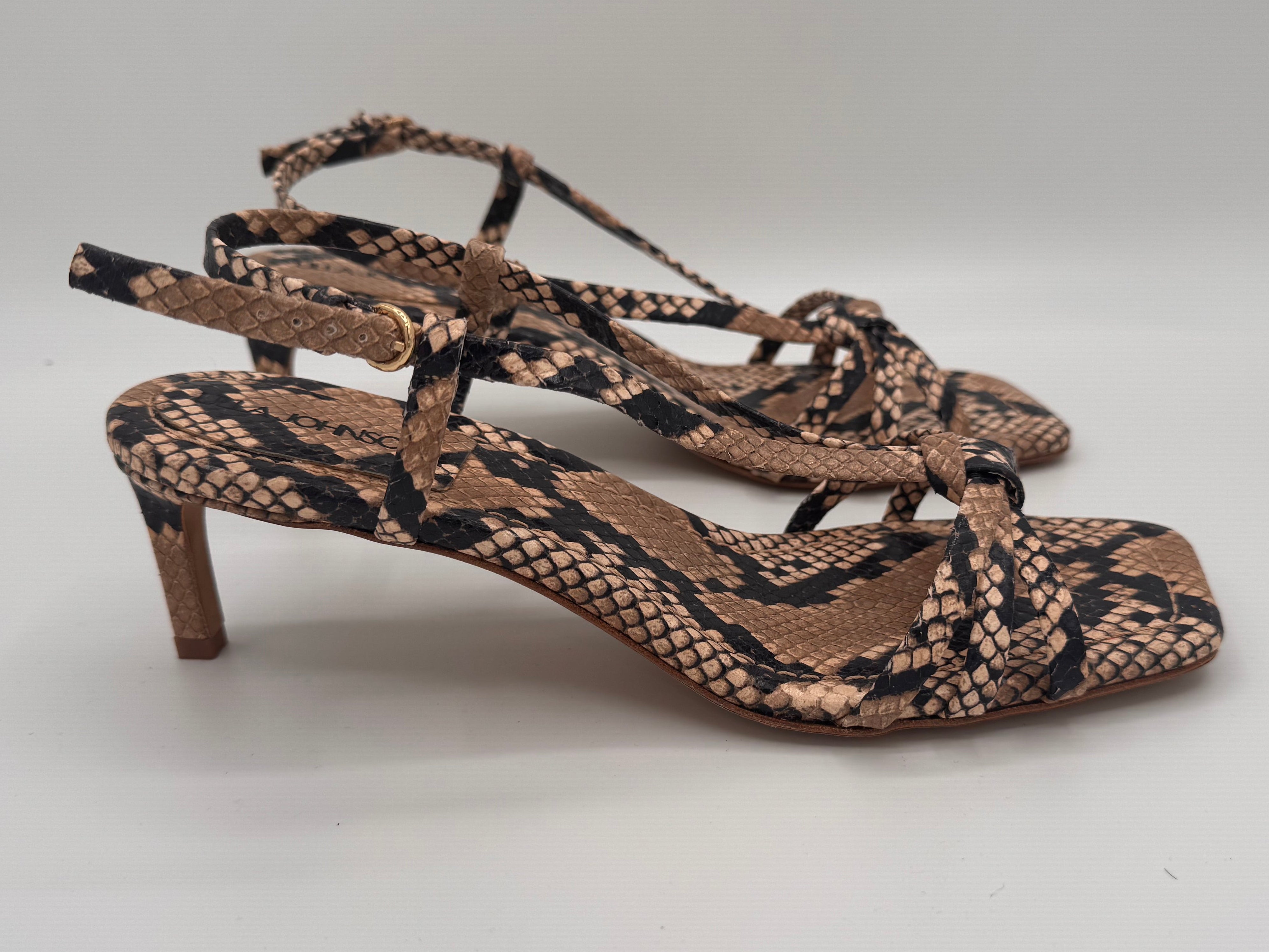 Ulla Johnson Petra Kitten Heel