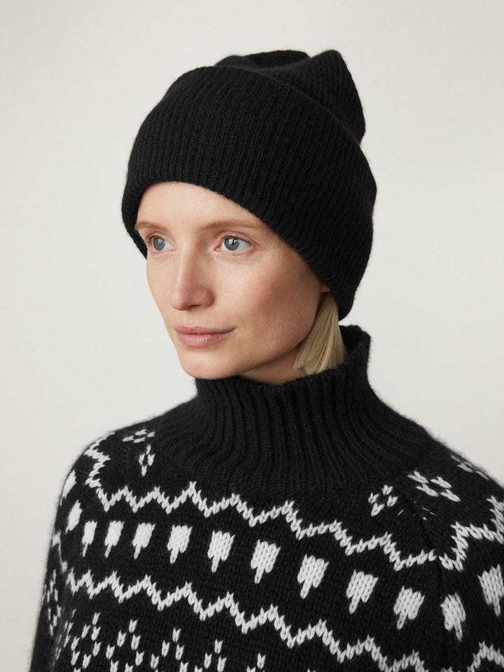 Lisa Yang Stockholm Beanie