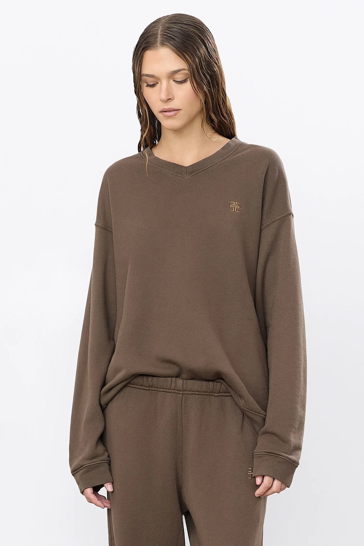 Eterne Oversized V-Neck Sweatshirt