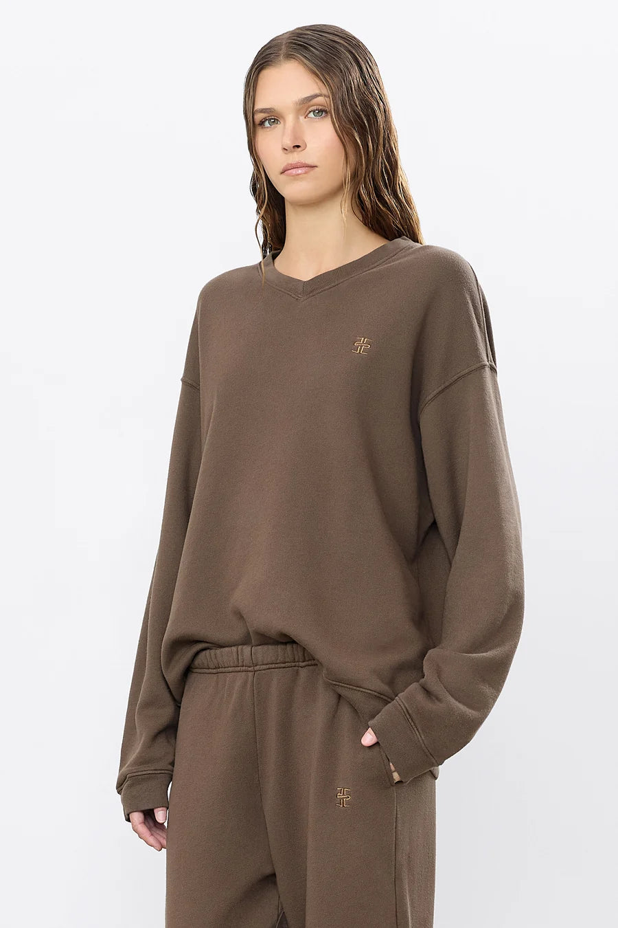 Eterne Oversized V-Neck Sweatshirt