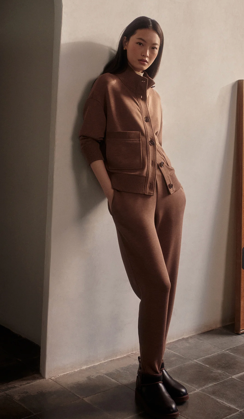 Varley Slim Zip Hem Pant 26"