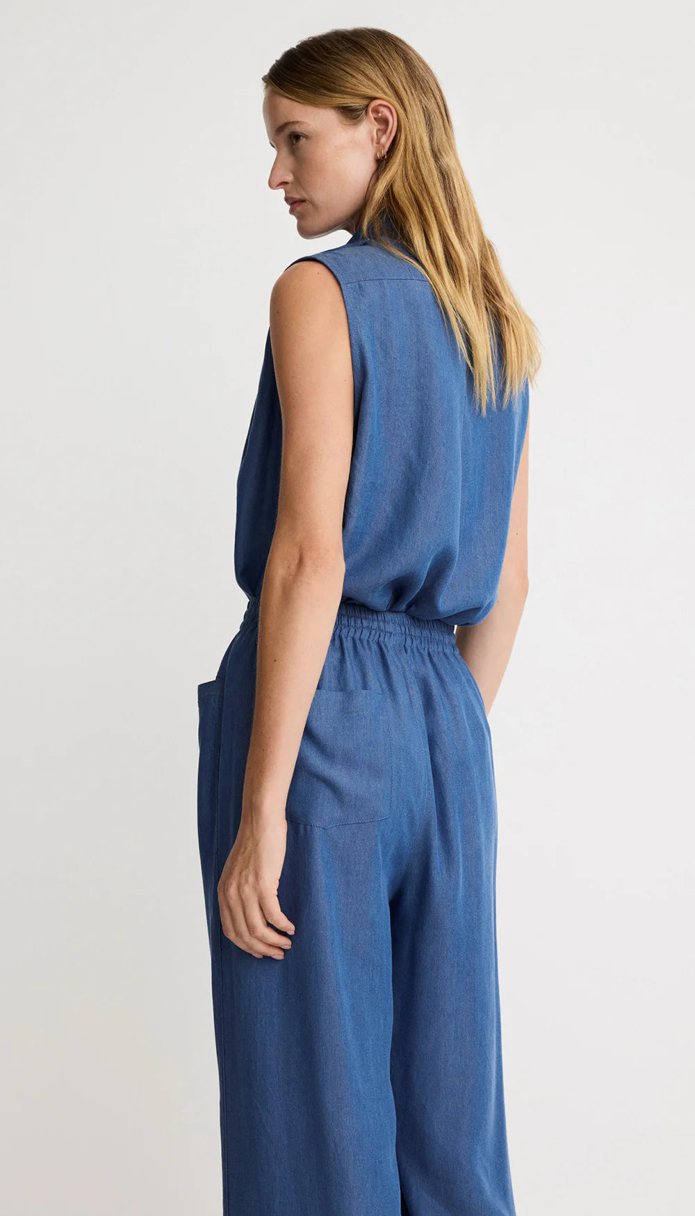 Smythe Sleeveless Bandana Neck Top